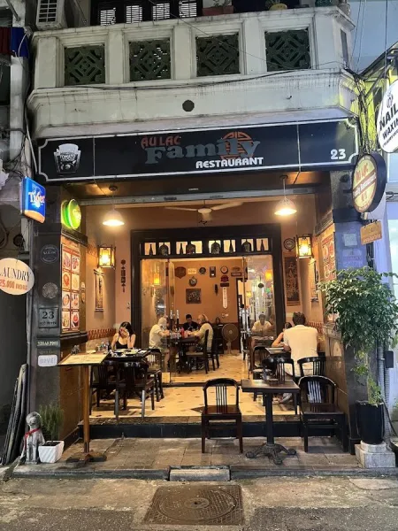Au Lac Family Restaurant