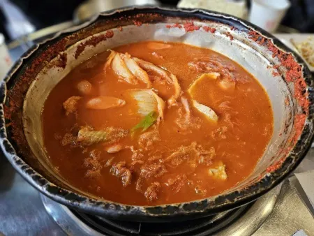 신촌찌개집