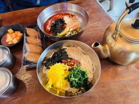 Daedong Halmae Guksu