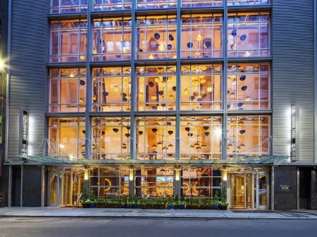 The New Yorker Hotel
