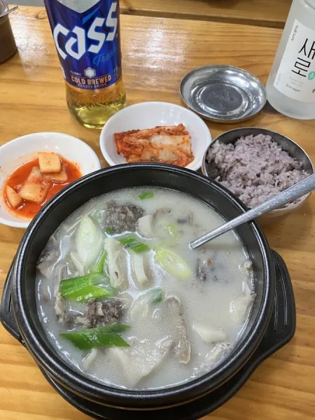 Sonkeun Halmae Sundae Guk Seodaemun Station Branch