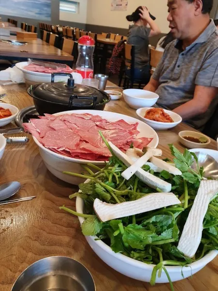 登村刀削麵