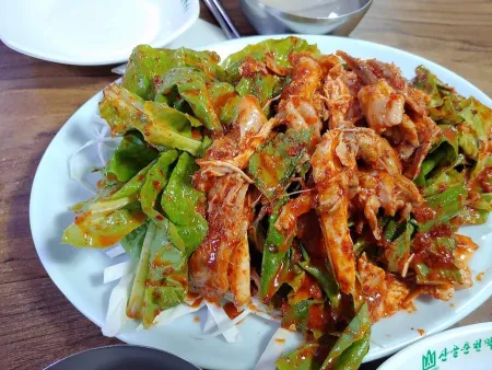 San-gol Myeonok Chuncheon Mak-Guksu