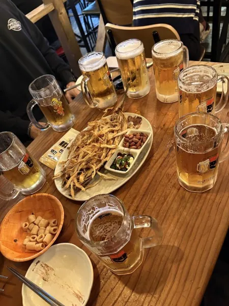 Yeokjeon Halmeoni Beer Myeongil Branch