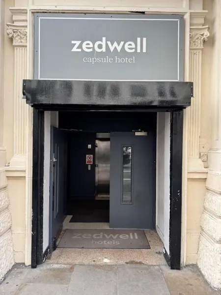 Zedwell Piccadilly Circus