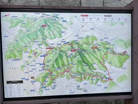 인왕산 입구