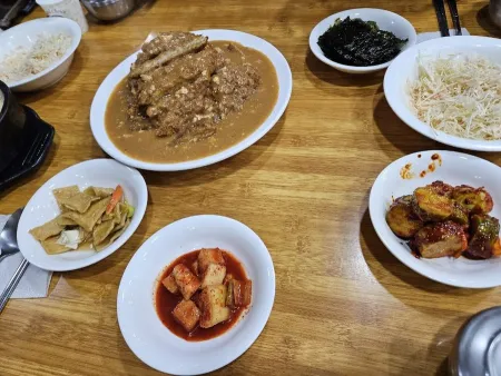 김권태돈까스 백반