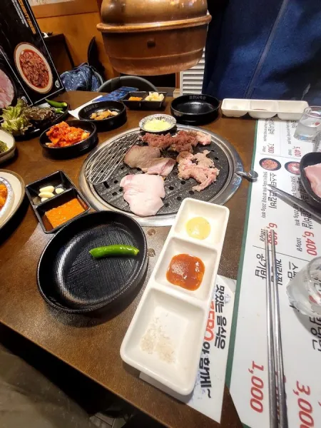 Yeokjeon Halmeoni Beer Daeyeon Branch